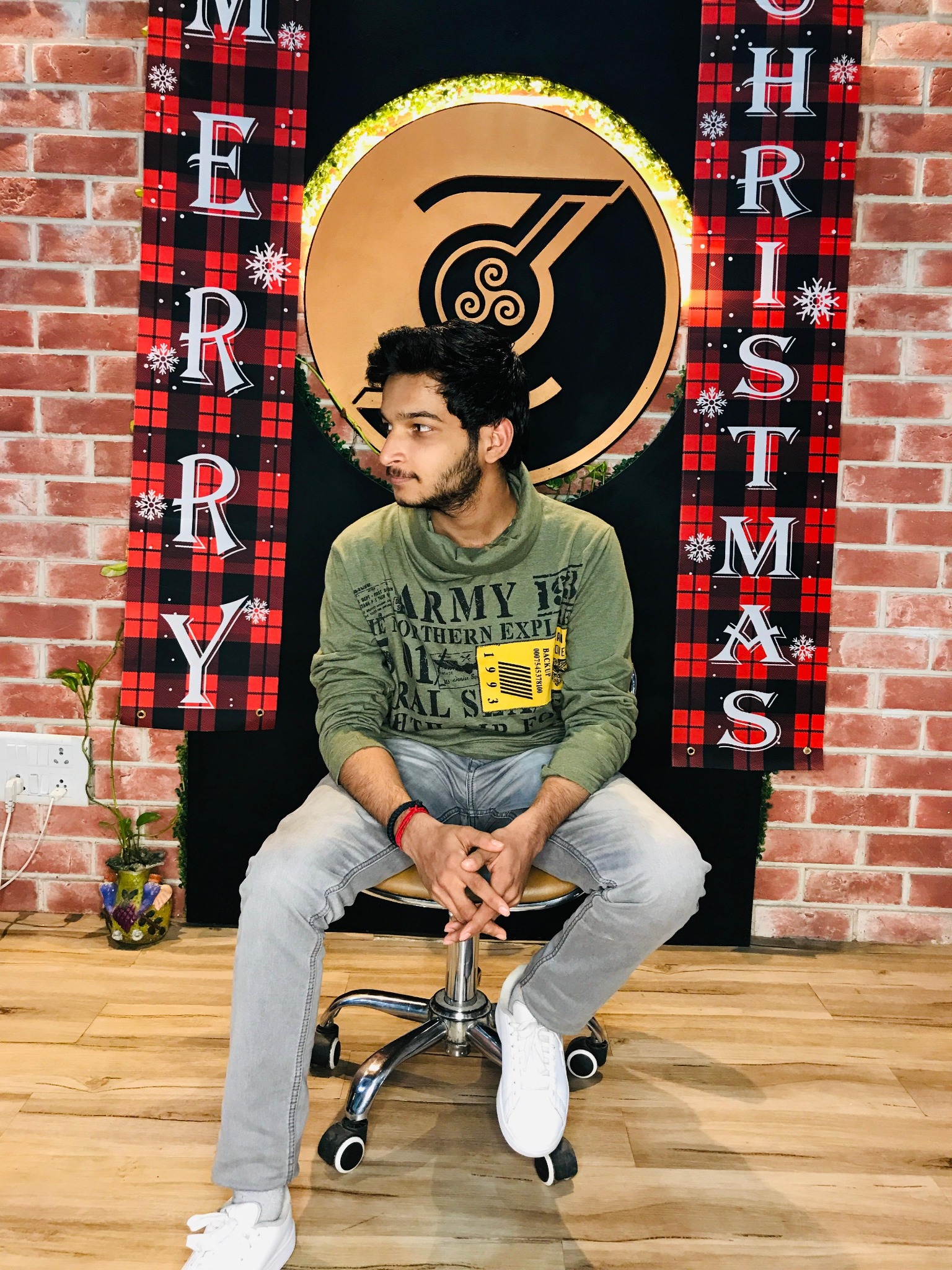 At 7LYF Tattoo Studio